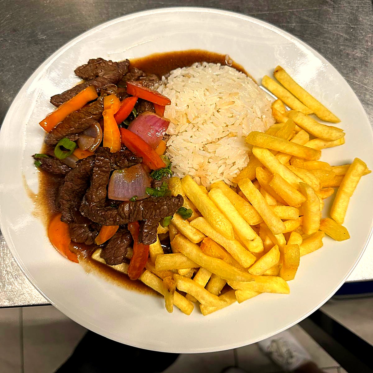 Home plat boeuf frites